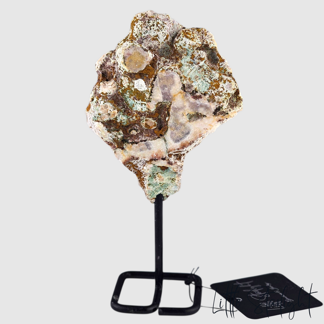 roze amethist op standaard 