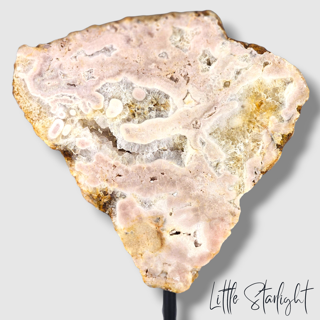 roze amethist op standaard 