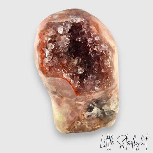 Druzy roze amethist sculptuur 